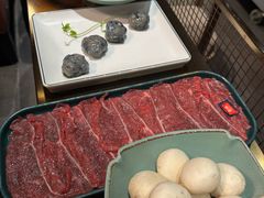 -牛村来人潮汕牛肉火锅(西单店)