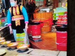 -映象潇湘·小瑶村·民族特色餐厅(植物园店)
