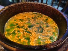 石锅龙虾泡饭-钳小柒·小龙虾蓝龙王烧烤夜宵(长寿路店)