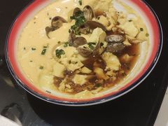 -侬佳蒸菜馆(听潮店)