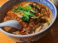 -沪西老弄堂面馆(定西路店)