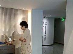 -金蚁康•经络调理•肩颈按摩(万达金街店)