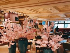 店内布置-咖啡苑自助餐厅·中国大饭店