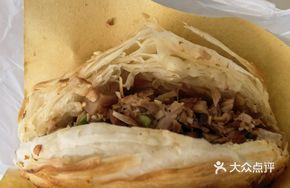Lean Meat Braised Lotus Root Stuffed Pancake