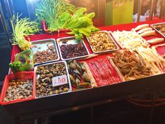 -六合夜市