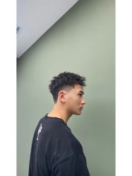-尤司男士国潮理发馆