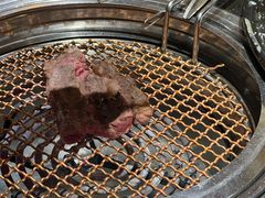 -韩烧牛中牛·甄选黑牛烤肉(黑金店)