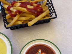 -圣彼得堡观江俄餐厅(中央大街黑金冠店)