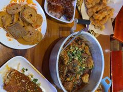 -爆炸头阿姨小四川正宗川味小吃(无任何分店)
