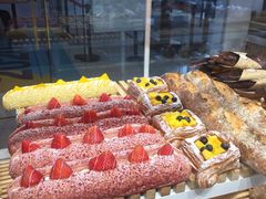 -焙丽拾光(麦凯乐直营店)