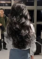 -茶发Salon·烫发染发理发