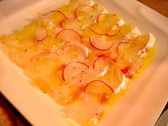 昆布真鲷鱼卡尔帕乔-羽深肉铺 Steak & Wine