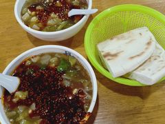 -邢老三肉丸糊辣汤(西安总店)
