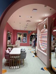 -奈尔宝家庭中心·亲子早教·派对餐厅(北京东坝万达店)