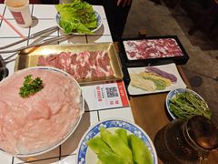 -旧街市鲜货老火锅(大光路店)