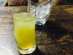 -HIGH FIVE哈福手工汉堡(桂林路店)