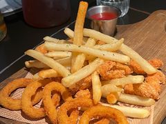 炸物拼盘-404干式熟成牛排馆•聚会餐厅