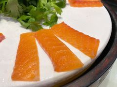 -醉美东江·三文鱼·烧鸡公