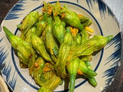 -Cuc Gach Quan Restaurant