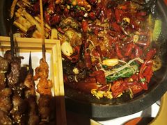 -鸣记脆皮烤鱼·海鲜烤鱼(三八广场店)