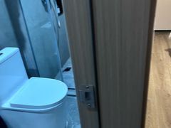 -雅宜酒店(广州黄埔大沙东地铁站店)