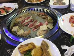 -星海汇海鲜自助烤肉火锅(百大店)