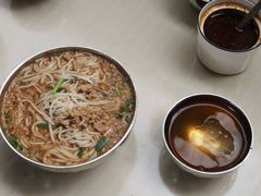 -正宗杨记普洱酸醋米线(总店)