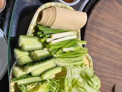 -人民公社铁锅炖·东北菜(卫国道店)