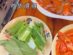 -江湖万州烤鱼(王子美食城)