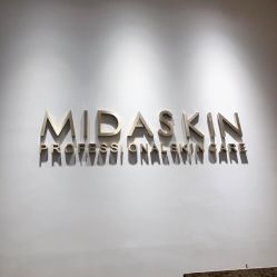 -MIDA蜜哒•科技逆龄美肤连锁