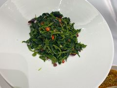 -红鼎豆捞·非遗鲍皇汤火锅(宝丰路店)