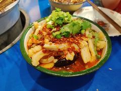 -马路边边 传媒大学店