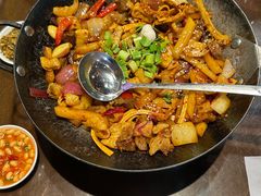 -富正毅三下锅(体育馆店)
