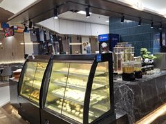 -金马门国际美食百汇(珞喻路店)