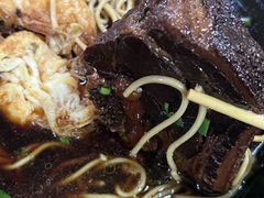 -小龙大肉面馆