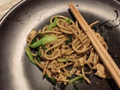 小胖炒面-沪小胖小龙虾(淮海中路旗舰店)