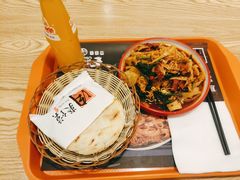-十三朝牛馍王擀面皮(骡马市店)