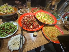 -先启半步颠小酒馆(虹桥龙湖天街店)