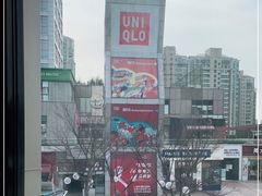 -必胜客(证大大拇指店)