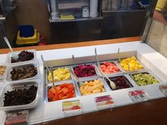 自助取餐区-三佰瑞冻酸奶(凯德MALL店)