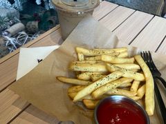 -J Create城市露营咖啡·简餐·宠物(上海动物园店)