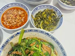 -鲁达面馆本帮风味(共康东路店)