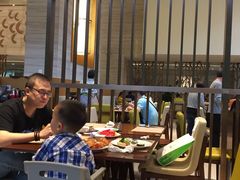 大堂-月色西餐厅·海鲜刺身·烧烤(科学城保利郡雅酒店)