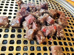 -唯成•韩国炭火烤肉 유성고기