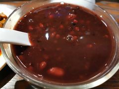 -爆炸头阿姨小四川正宗川味小吃(无任何分店)