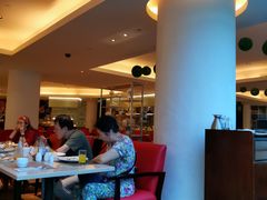 -亮马河饭店翠雅咖啡厅