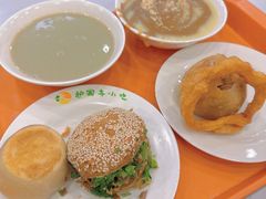 -护国寺小吃(东四店)