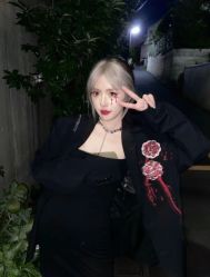 -AYO SALON