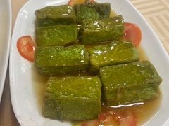 菜汁豆腐-巫记鸡饭店