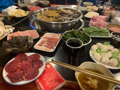 -邓莽子老火锅(中兴路总店)